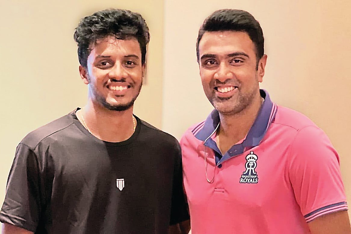 முரளிதரனுக்கு பிறகு விஜயகாந்த்