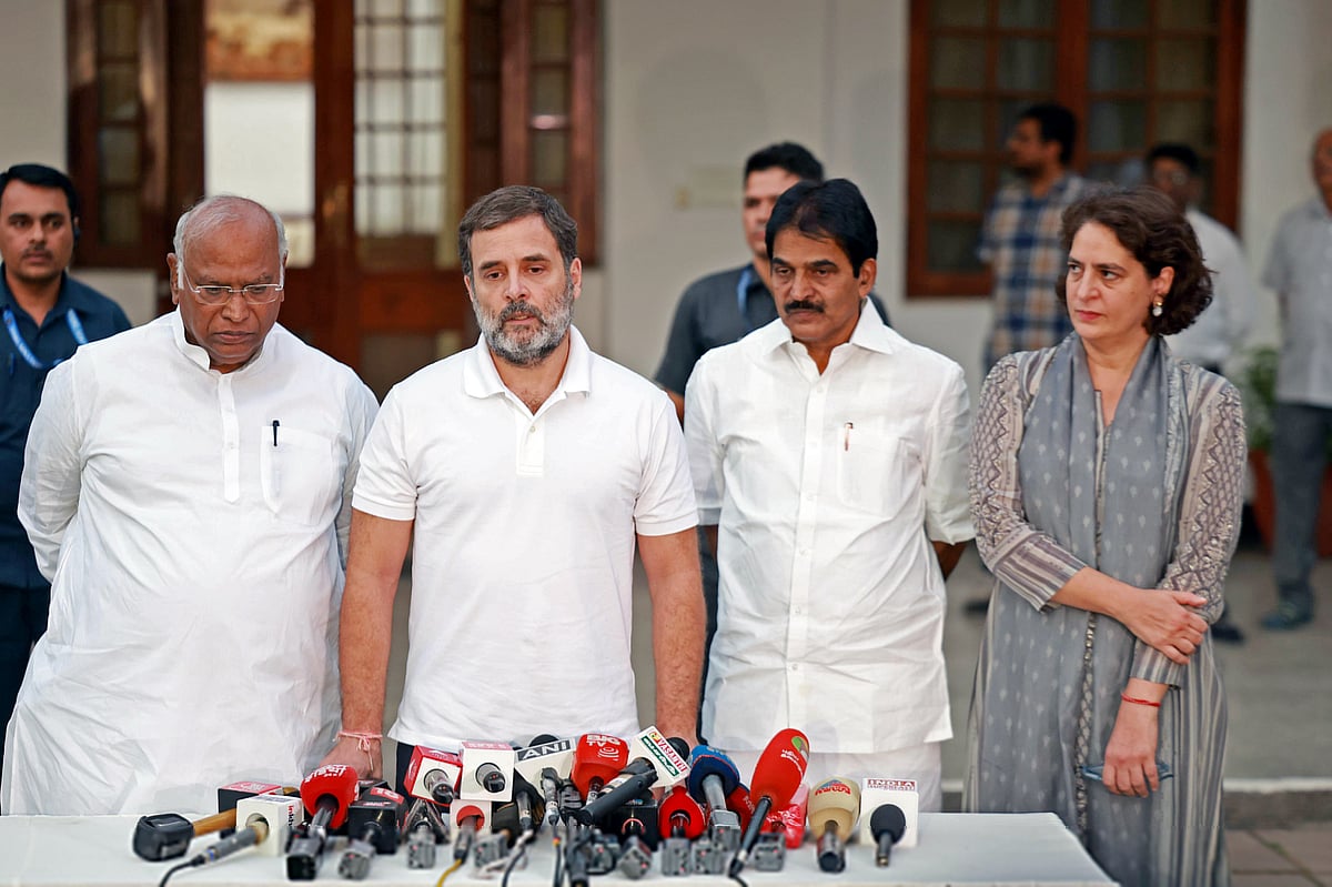 வயநாடு தொகுதியில் ராஜிநாமா: மக்களவைத் தலைவர் அலுவலகத்துக்கு ராகுல் கடிதம் 