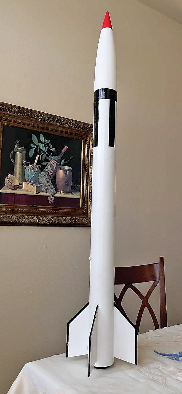 மாணவர்கள் ஏவும்  ராக்கெட்...!