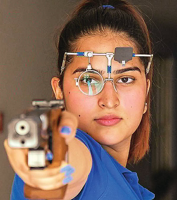 மனுவுக்குப் போட்டியாக ரிதம்...