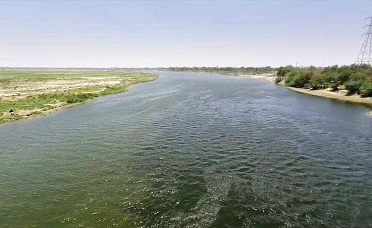 யமுனை நதி புதுப்பிப்பு: முனக், கங்கை நதிகளை திருப்பிவிட ஹரியணா, உ.பி.,க்கு மத்திய அரசு உத்தரவு