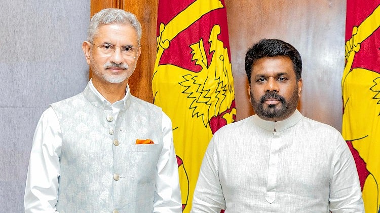 சொல்லப் போனால்... மகளிரால் மட்டுமே மதுவிலக்கு சாத்தியம்!