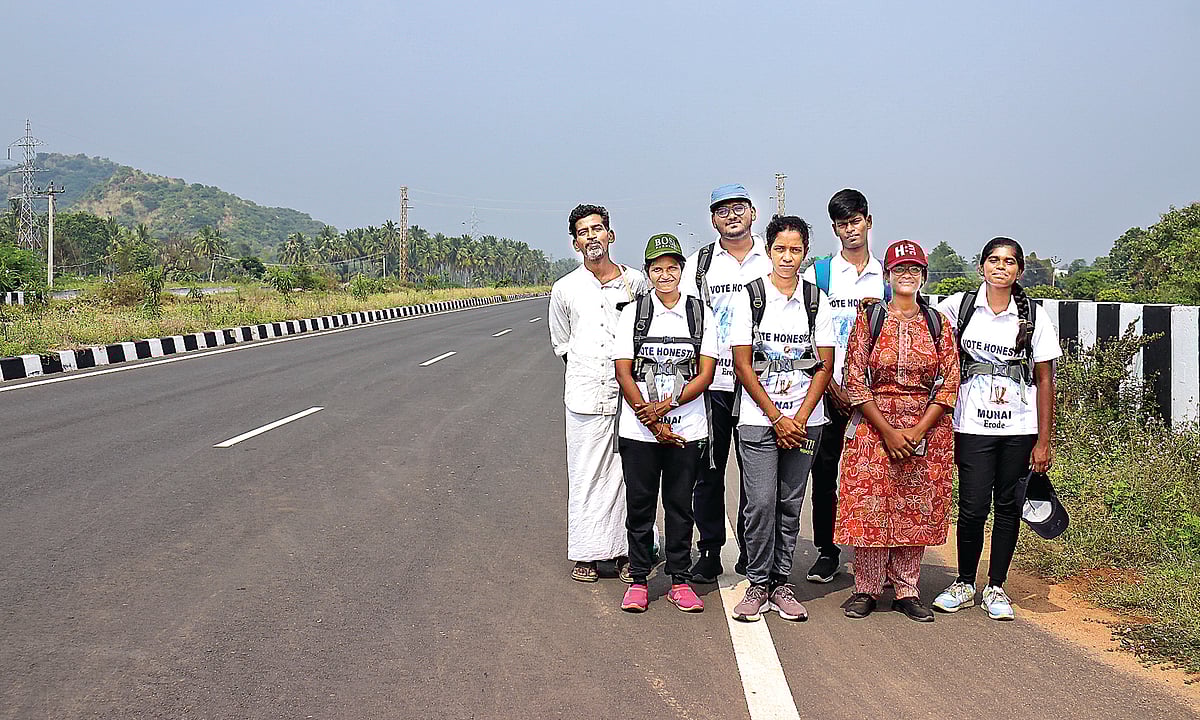 அரசியல் தூய்மைக்கு ஆறு லட்சம் காலடிகள்!