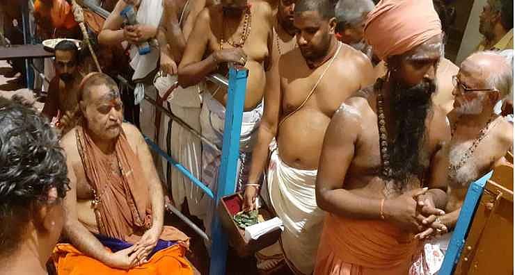 மோகனூருக்கு காஞ்சி காமகோடி பீடாதிபதி ஸ்ரீ விஜயேந்திர சரஸ்வதி சுவாமிகள் வருகை