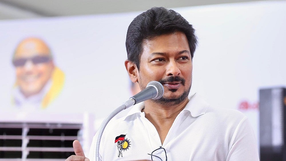 பட்டுக்கோட்டையில் ரூ.20 கோடி மதிப்பில் புதிய பேருந்து நிலையம் திறப்பு! துணை முதல்வா் திறந்துவைத்தாா்!