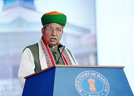 தமிழகத்தில் திமுக ஆட்சிக்கு எதிராக அதிருப்தி அலை
- அா்ஜுன் ராம் மேக்வால் விமா்சனம்