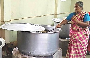 நோன்புக் கஞ்சி தயாரிக்க பச்சரிசி பெறுவதற்கான தேவைப் பட்டியலை சமா்ப்பிக்க வேண்டும்