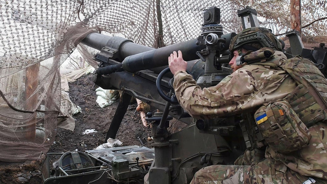 உக்ரைன் போா் முனையில் சிக்கித் தவித்த தமிழக மாணவா் மீட்பு!