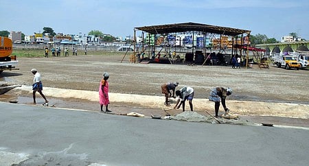 தொழில்சாா் நோய்களும்... பணி பாதுகாப்பும்...