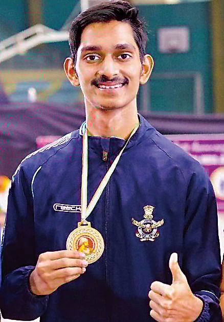 சாதனைகள் நிகழ்த்துவேன்...