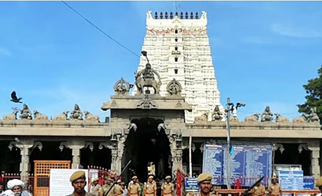 தெய்வ தரிசனம்... பித்ருதோஷம் போக்கும் ராமேஸ்வரம் ராமநாதசுவாமி!