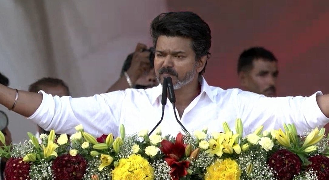 வெற்றி பெறுமா விஜயின் வியூகம்..? - பண்ருட்டி எஸ். ராமச்சந்திரன் 