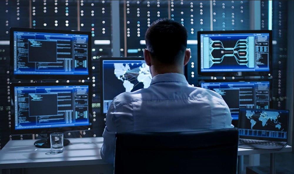 இணையப் பாதுகாப்பு, நெறிமுறை ஹேக்கிங் படிப்பில் சேருவது எப்படி? 