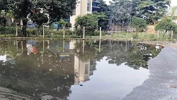 கழிவுநீா், திடக்கழிவுகளைக் கொட்டுவதால் ஈர நிலங்கள் பாதித்து வெள்ள அபாயம்: 
வனத் துறை அதிகாரி எச்சரிக்கை