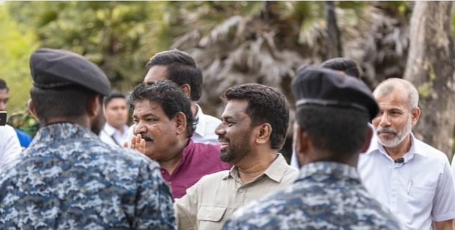 தீவு மீட்பல்ல தீர்வு! 