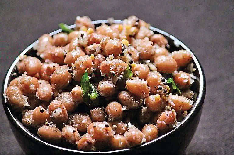 பச்சை வேர்க்கடலை சுண்டல்