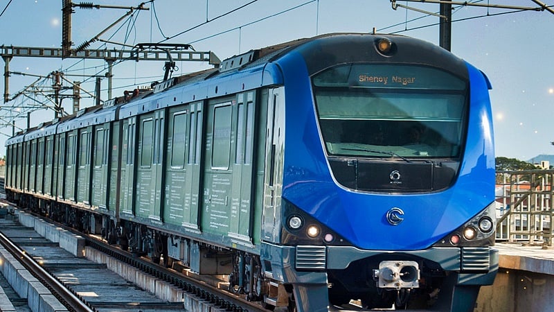 இன்று மெட்ரோ ரயில் அதிகாலை 3 மணிமுதல் இயக்கப்படும்