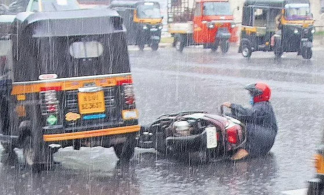 மழைக்கால விபத்துகளைத் தவிர்ப்போம்!