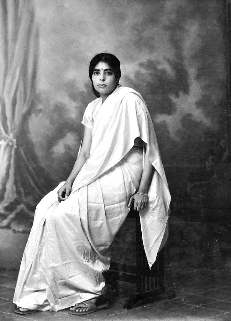 சாதனைப் பெண்...