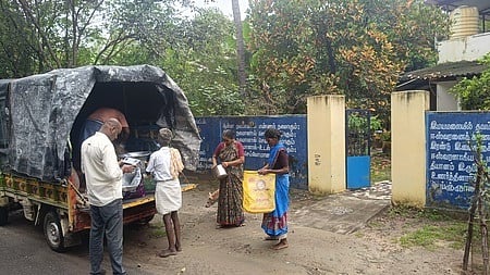 பிப்.2 முதல் வீடுதேடி ரேஷன் பொருள்கள் விநியோகம்