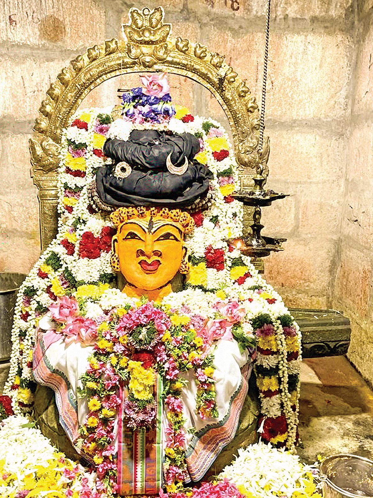 அனைத்தும் தருவார் ஆடங்கநாதர்