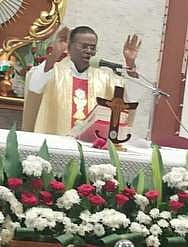 கிறிஸ்துமஸ் பண்டிகை: தேவாலயங்களில் சிறப்பு பிராா்த்தனை