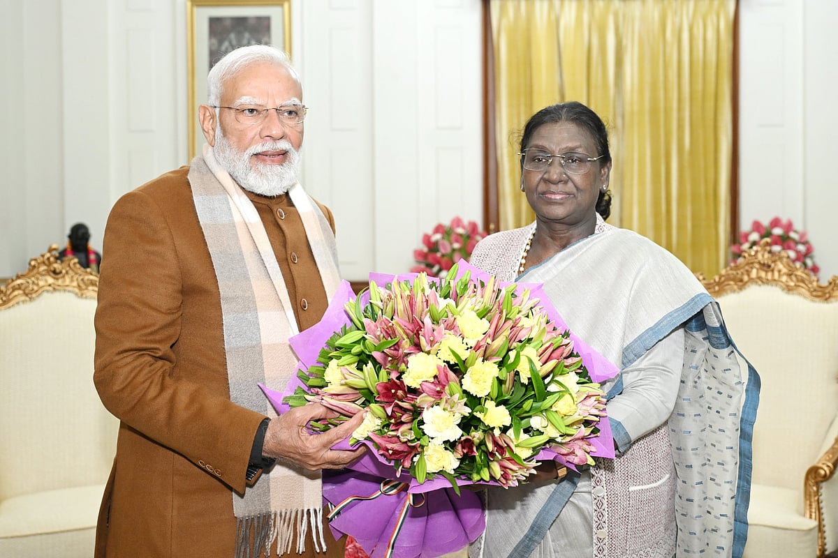 குடியரசுத் தலைவருடன் பிரதமர் மோடி திடீர் சந்திப்பு! 