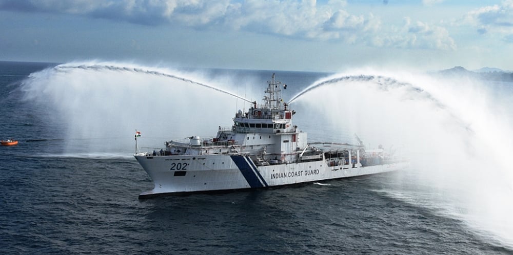 விண்ணப்பித்துவிட்டீர்களா..? கடலோர காவல் படையில் குரூப் 'சி' பணிகள்!