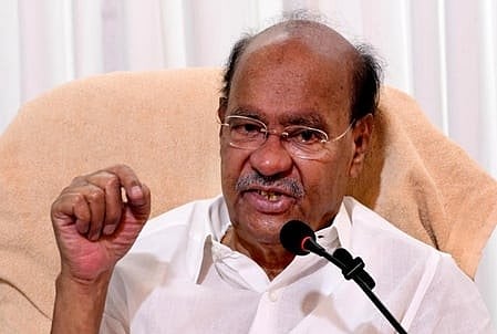 தலைவராக ராமதாஸ் தேர்வு! கூட்டணி குறித்து முடிவெடுக்க அதிகாரம்! - பாமக கூட்டத்தில் தீர்மானம்