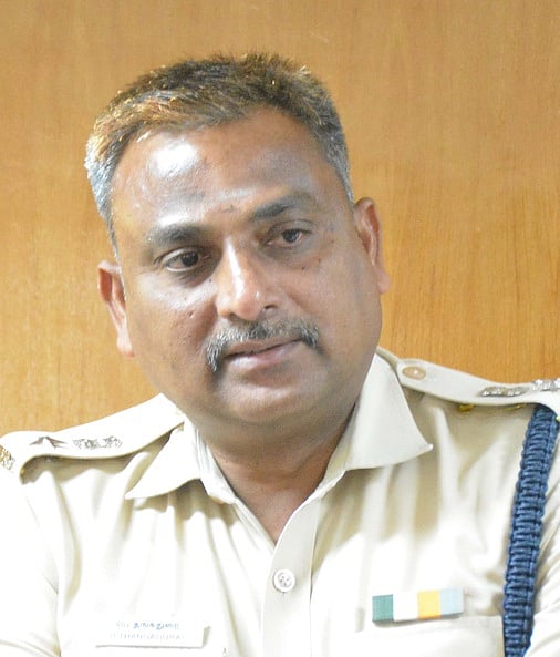 கிருஷ்ணகிரி மாவட்டத்தில் குற்றச் சம்பவங்கள் குறைந்துள்ளன: காவல் கண்காணிப்பாளா் பெ. தங்கதுரை