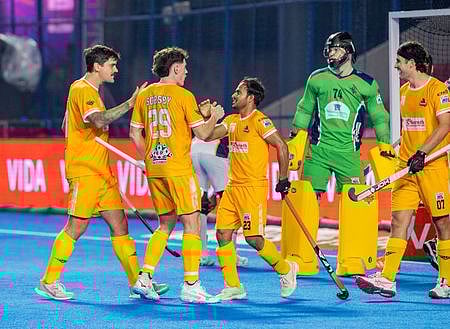 தமிழ்நாடு டிரான்கன்ஸ் வெற்றித் தொடக்கம்: ஷூட்அவுட்டில் ஹைதராபாதை வீழ்த்தியது