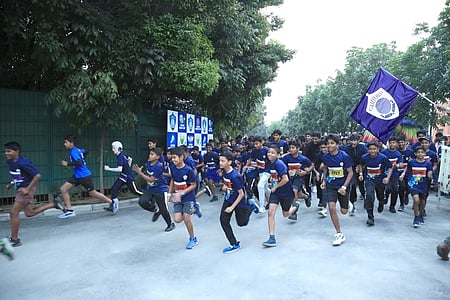 கேம்ஃபோா்டு பள்ளி சாா்பில்
பறவைகள் பாதுகாப்பு மாரத்தான்