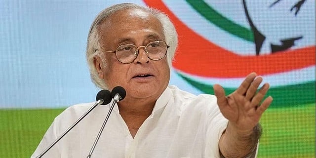 அமெரிக்கா-பாகிஸ்தான் கூட்டுப் பயிற்சி: மோடி அரசின் வியூகத்துக்கு விழுந்த அடி -காங்கிரஸ் விமா்சனம்