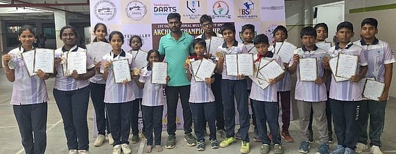 வில்வித்தை போட்டி: ஜெயப்பிரியா பள்ளி தங்கம் வென்று சாதனை