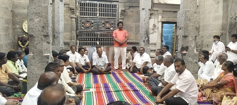 செங்கம் சிவன் கோயிலில் ஜன.28-இல் கும்பாபிஷேகம்: ஆலோசனைக் கூட்டத்தில் எம்எல்ஏ பங்கேற்பு