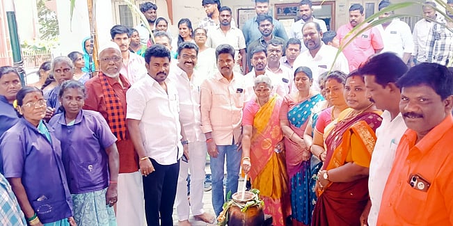 வாலாஜாபாத் பேரூராட்சியில் 
சமத்துவப் பொங்கல் விழா