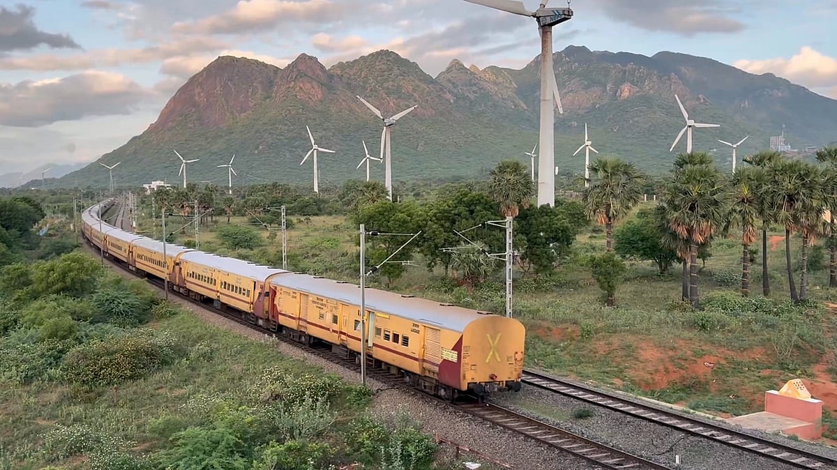 பொறியியல் பணி: 
திருச்சி - பாலக்காடு ரயில் பகுதியாக ரத்து