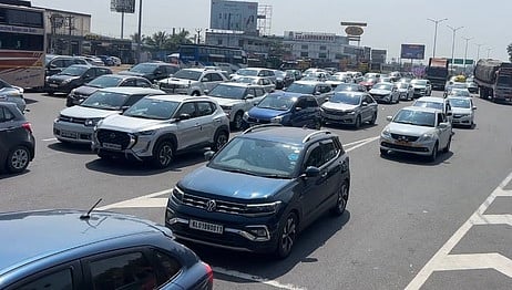 பொங்கல் பண்டிகை நிறைவு: சென்னை நோக்கி அணிவகுத்த வாகனங்கள்