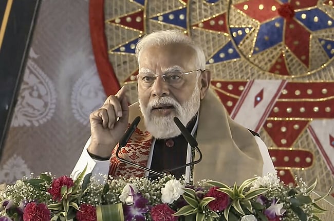 எல்லை விவகாரம் : மத்திய அரசுக்கு ஒத்துழைக்காதது மேற்கு வங்கம் - பிரதமர் மோடி 