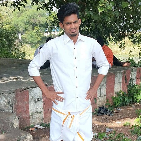 நடிகா் ரஜினிகாந்த் உதவியாளரின் மகன் விபத்தில் உயிரிழப்பு