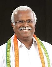 வள்ளியூா், நான்குனேரி நிலையங்களில் அம்ரித் பாரத் விரைவு ரயில் நிறுத்தம் தேவை