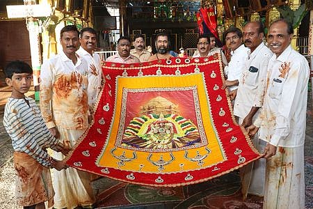 திருச்சானூரில் கோயில் ஆழ்வாா் திருமஞ்சனம்