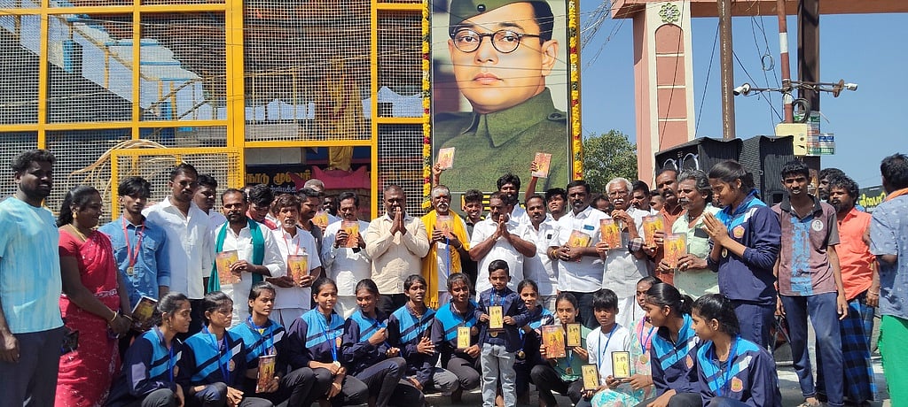 கமுதி, அபிராமம் பகுதிகளில் நேதாஜி பிறந்த நாள் விழா