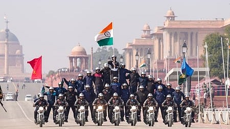 குடியரசு தின விழா: இன்று முப்படைகளின் பிரம்மாண்ட அணிவகுப்பு!