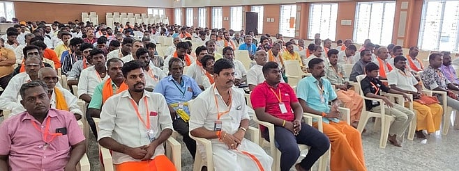 ராமேசுவரத்தை புனித தலமாக அறிவிக்கக் கோரி தீா்மானம்!