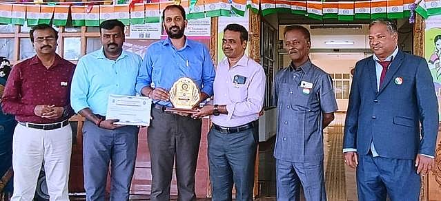 ஆற்றூா் என்.வி.கே.எஸ்.டி.
கல்வியியல் கல்லூரிக்கு விருது