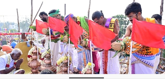 திருப்பாலைவனம் ஸ்ரீ பாலீஸ்வரா் கோயில் கும்பாபிஷேகம்