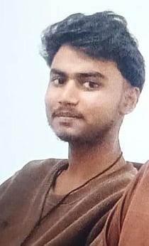 நேபாள இளைஞா் தூக்கிட்ட நிலையில் சடலமாக மீட்பு