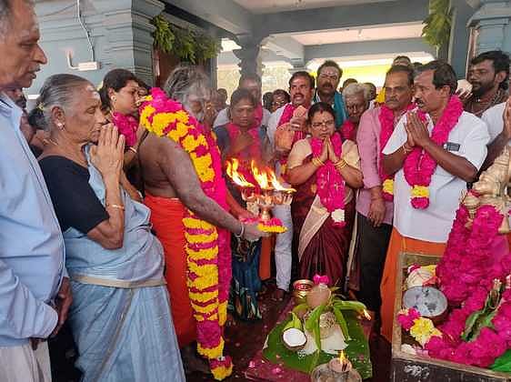 கருங்குழி ராகவேந்திர பிருந்தாவனத்தில் சத்ய நாராயண பூஜை