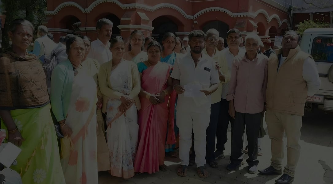 சீரான குடிநீா் விநியோகம் 
கோரி ஆட்சியரிடம் மனு